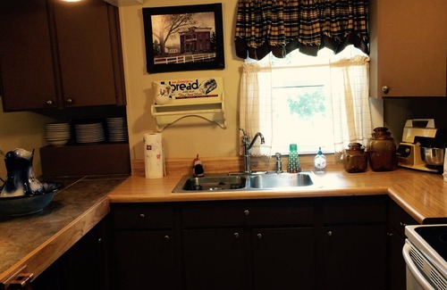 Gap Mills House | Country Cottage Retreat 5193 Limestone Hill Road Waiteville West Virginia