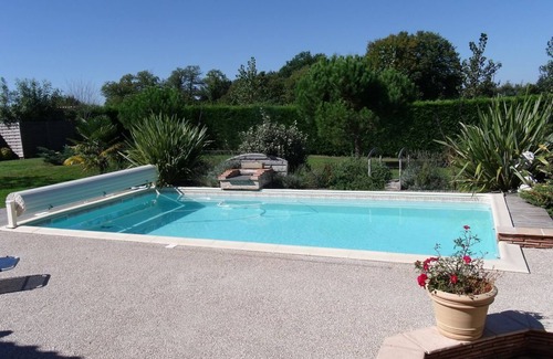 Marguestau House | Country cottage, swimming pool, air conditioning