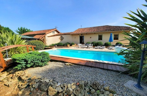 Marguestau House | Country cottage, swimming pool, air conditioning