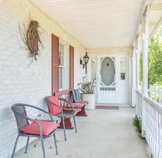 Orrville House | Country Cottage