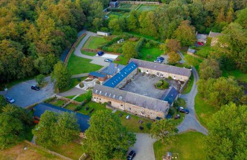 Haverfordwest House | Country Dual Cottage Stay Comfortably Sleeps 6