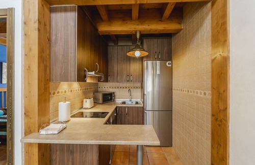 Espeja de San Marcelino House | Country House 'Rural Iglesia 2' with Shared Terrace, Private Garden and Balcony