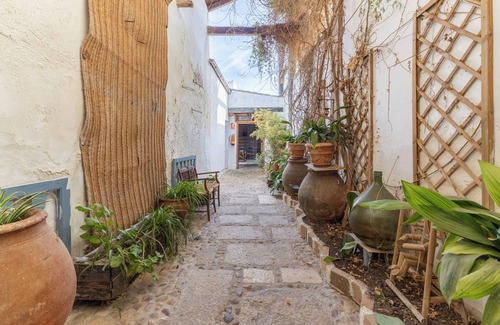 Villarrubia de Santiago House | Country House 'El Sueño De Lucrecia' with Private Garden, Wi-Fi and Air Conditioning