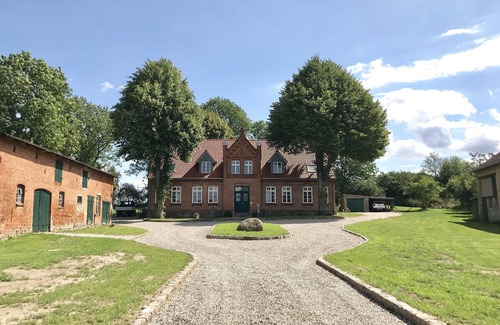 Lubberstorf Apartment | Country Escape in Lübberstorf