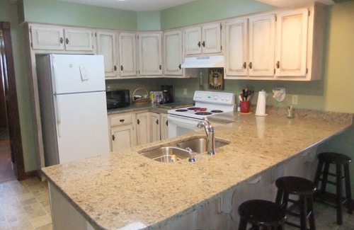 Bradfordsville Other | Country Farm Home, Travel the Bourbon Trail, & Historic Site