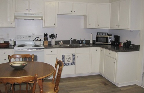 Whites House | "Country Farm House"