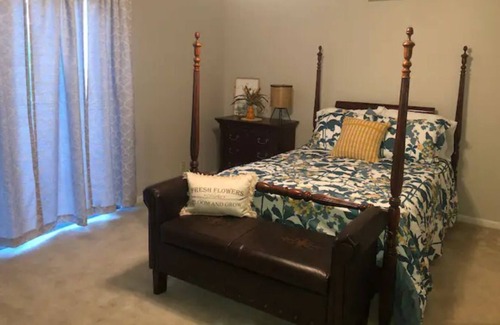 Goodlettsville Other | Country Farmhouse close to Nashville