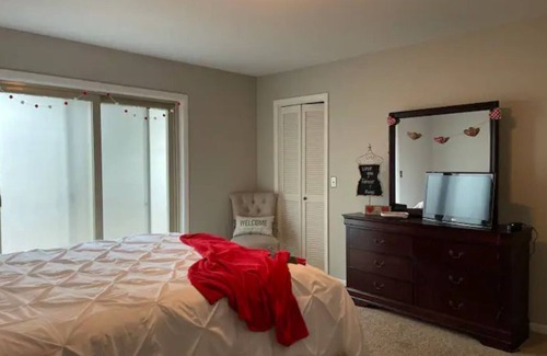 Goodlettsville Other | Country Farmhouse close to Nashville