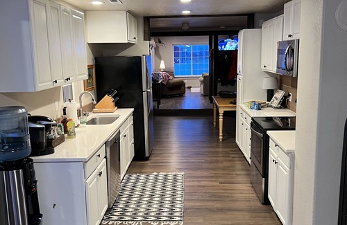 Jamieson Other | Country Farmhouse in beautiful Vale, Oregon. Perfect for your adventure trip.