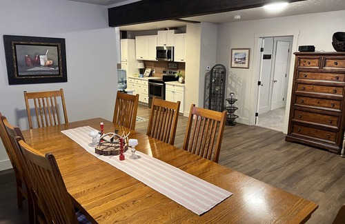 Jamieson Other | Country Farmhouse in beautiful Vale, Oregon. Perfect for your adventure trip.