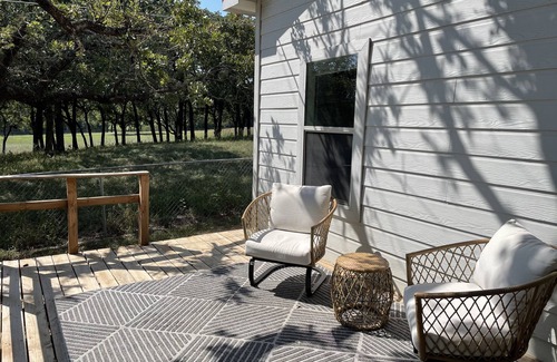Argyle Cottage | Country feeling, city like.