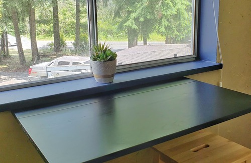 Langley Apartment | COUNTRY FOREST LOFT - Walk to Winery & Berry Farm in Langley Township