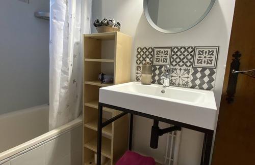 Saint-Genes-Champanelle House | Country house in the Parc des Volcans d'Auvergne