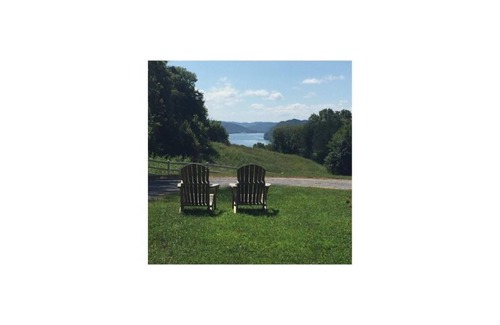 Chestnut Mound House | Country French Farmhouse. One Bedroom Option