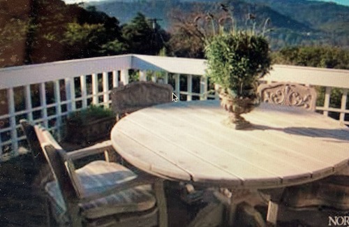 San Anselmo House | Country French Tree House with Incredible Views/ 20minutes to San Francisco!