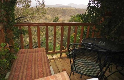 Prescott Apartment | Country Garden Studio - Prescott Cabin Rentals