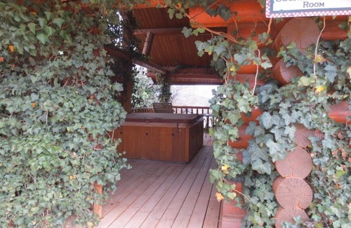 Prescott Apartment | Country Garden Studio - Prescott Cabin Rentals