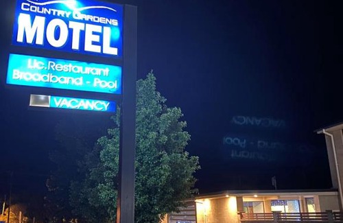 Coonabarabran Hotel | Country Gardens Motel