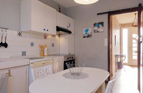 Le Puiset Cottage | Country getaway in Janville: charm and comfort for 6 people