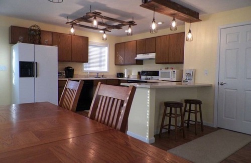 Plainview House | Country getaway at The Campground House.