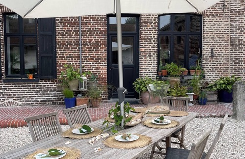 Comines House | Country getaway