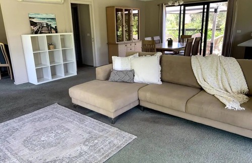 Yarrambat Apartment | Country Getaway on the edge of the Yarra Valley