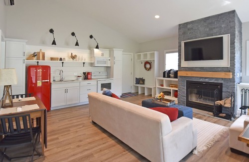 Georgetown House | Country getaway, perfect for the Notre Dame Fan.