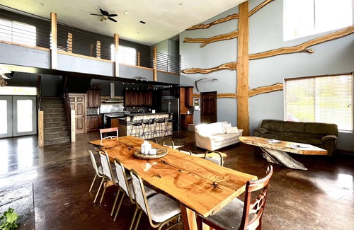 Fremont County House | Country Getaway