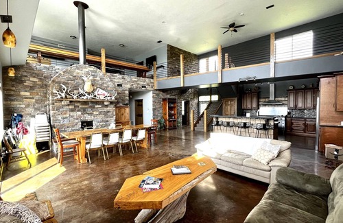 Fremont County House | Country Getaway