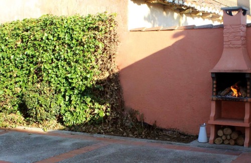 Quintanilla de Onsona House | Country House 'Del Recaudador' with Private Terrace and Private Garden