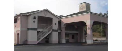 Gracewood Hotel | Country Hearth Inn & Suites Augusta