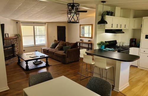 West Point House | Country Hideaway close to West Point, Lagrange and Valley