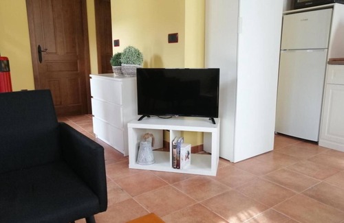Aldehuela del Rincon House | Country House 'El Aterpe 3' with Mountain View, Private Garden and Wi-Fi