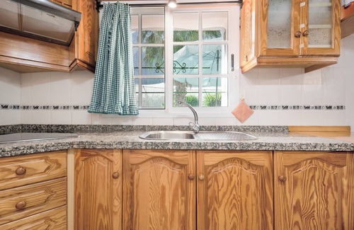 Buenavista del Norte House | Country House 'El Cardon A2' with Sea and Mountain Views, Terrace and Wi-Fi