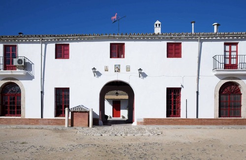 Jerez de la Frontera House | Country House 'La Mariscala' with Private Pool, Wi-Fi and Air Conditioning