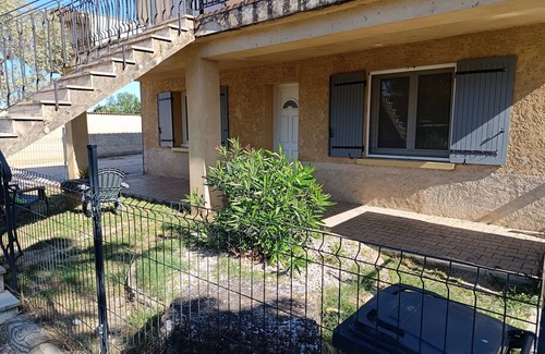 Pernes-les-Fontaines House | Country house near town center, 2 to 6 persons, above ground pool, 2 parking spaces
