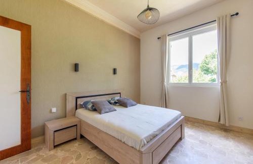 Saint-Julien-du-Verdon House | Country House in Saint-Julien near Verdon Park