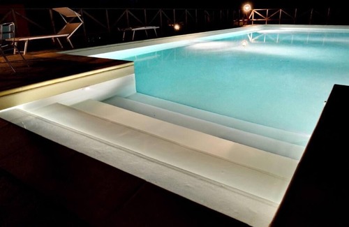 Monteverdi Marittimo Apartment | Country house with pool, near Castagneto Carducci and Bolgheri