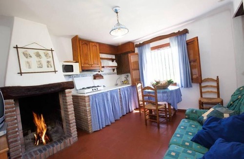 Padul Cottage | country holiday home - 9 rooms - 12 persons