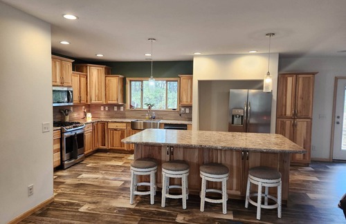 Custer House | Country home 10 minutes from the town of Custer.