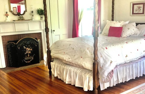 Millington House | Country home; hiking, biking, train, brew pub. Artist studio, lge sunny rooms