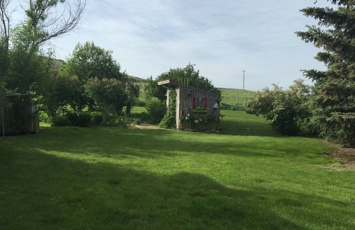 Three Forks House | Country home in rural Three Forks with spectacular views