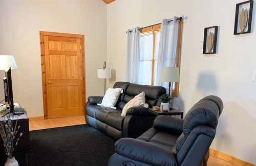 Dundee House | Country Home Near Berlin Ohio