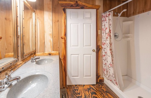 Cuba Other | Country home near the Meramec River
