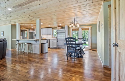 Grants Pass House | Country home on 2 acres just minutes to town