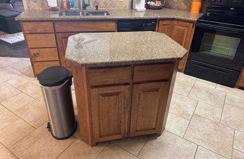 Springtown House | Country home with a brand new hot tub, WiFi and central air, spacious bad yard