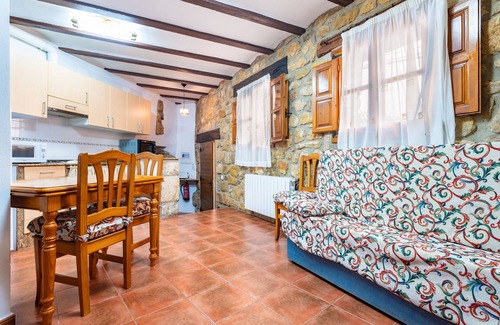 La Pobla de Benifassa House | Country House 'Casa Yayo' with Mountain View, Balcony and Wi-Fi