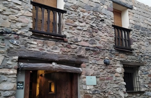 Pina de Montalgrao House | Country House 'Casa De La Cisterna I' with Balcony