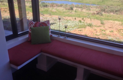 Elgin House | Country house in the wine region with lake access and dream views