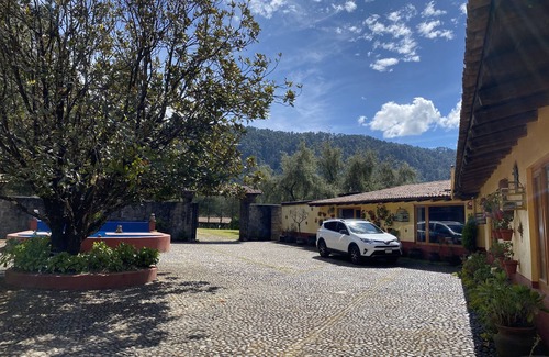 Valle de Bravo Cottage | Country house 20 minutes from Valle de Bravo, 2 hours from Mexico City